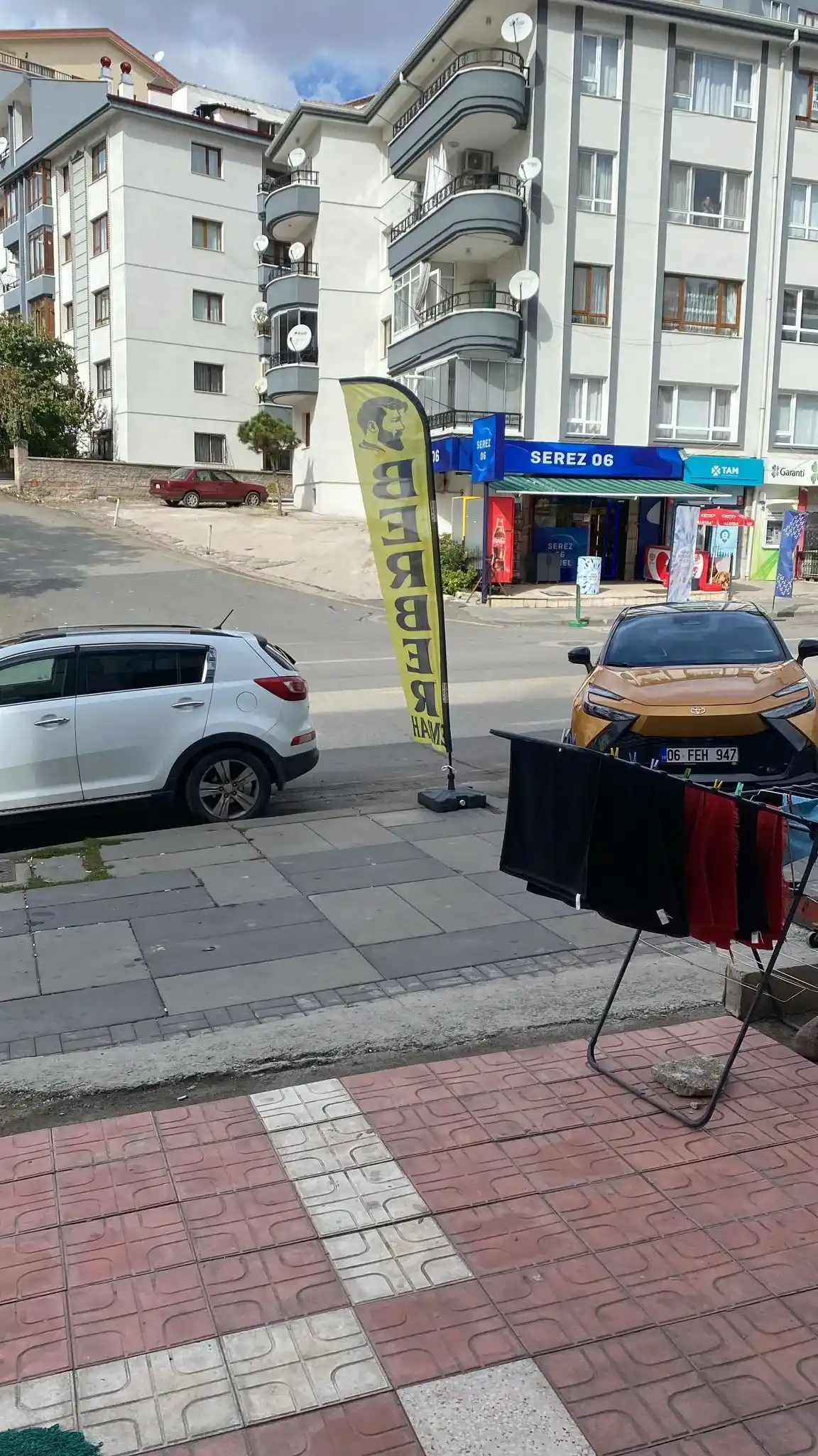 Erkek Kuaförü Yelken Bayrağı-28