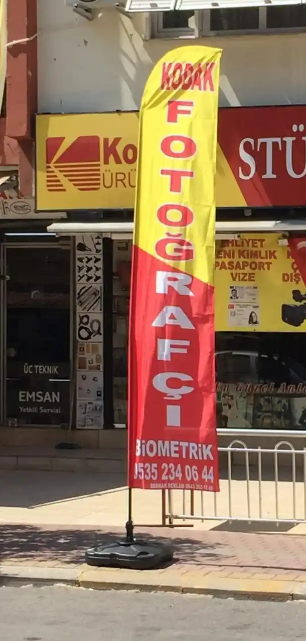 Fotoğrafçı Yelken Bayrağı-2