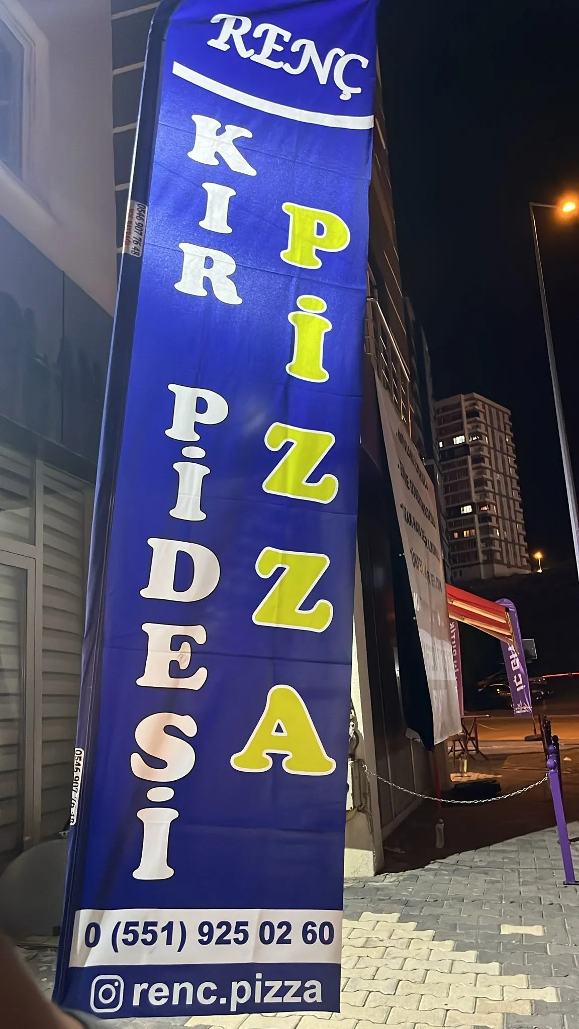 Pizzacı Yelken Bayrağı-11